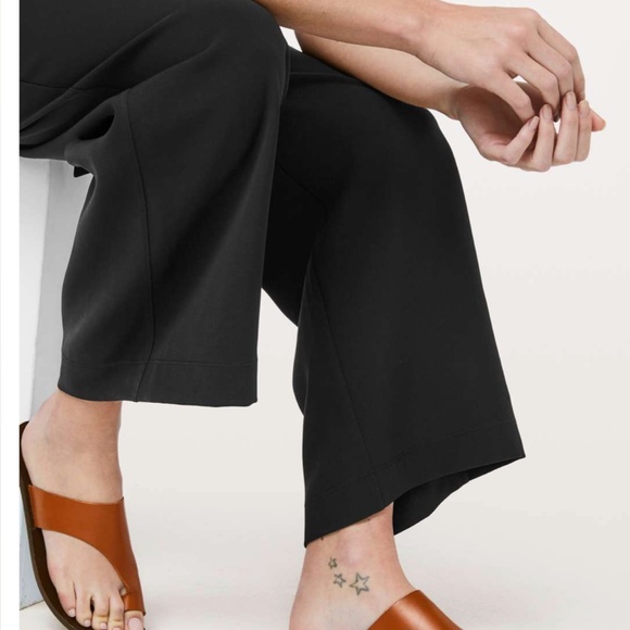 Lululemon Noir Pant - Picture 2 of 5